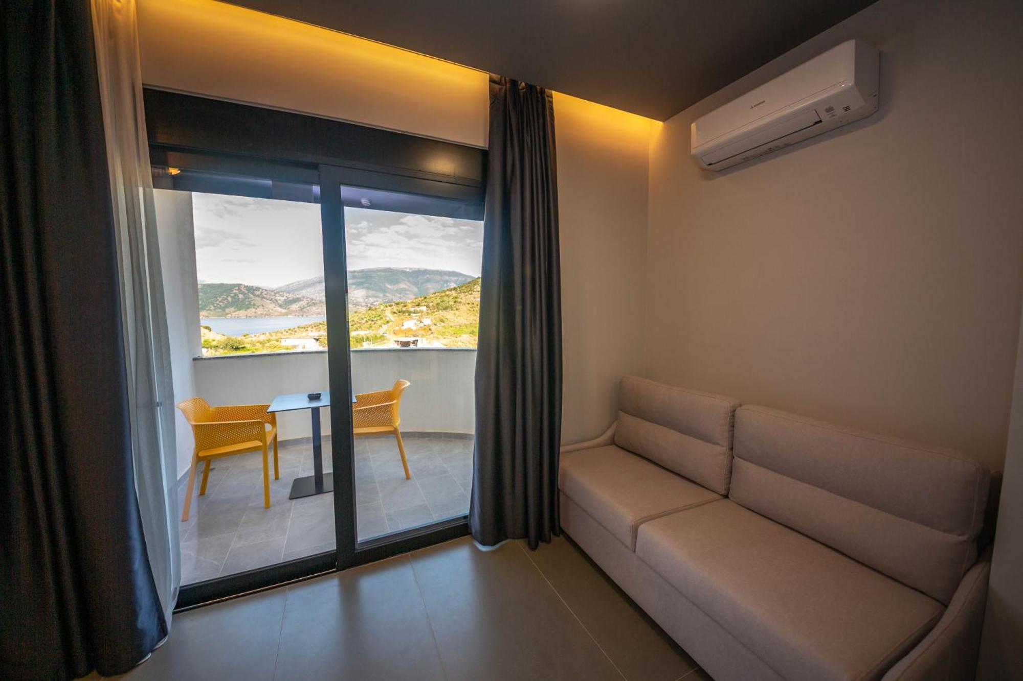 Lake View Rooms Ksamil Dış mekan fotoğraf