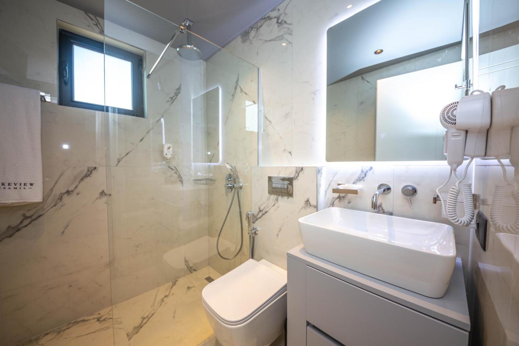Lake View Rooms Ksamil Dış mekan fotoğraf